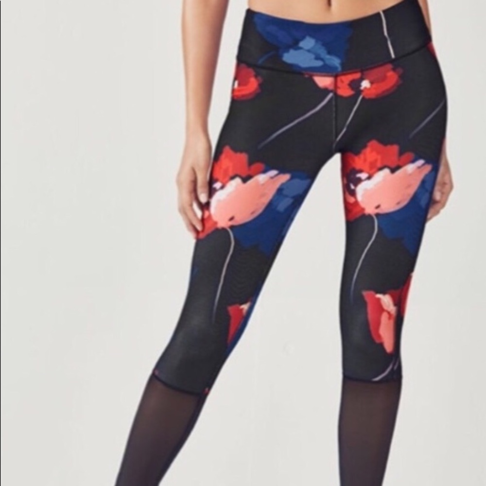 Fabletics Phillipa leggings Size Large